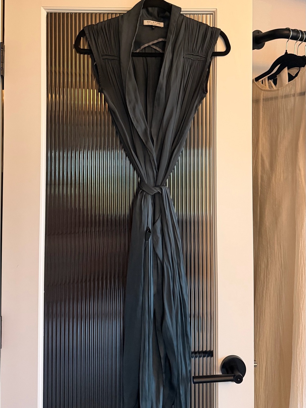 Halston Heritage Deep Hunter Green Pleated Silky Tie-Waist Midi Dress, XS
